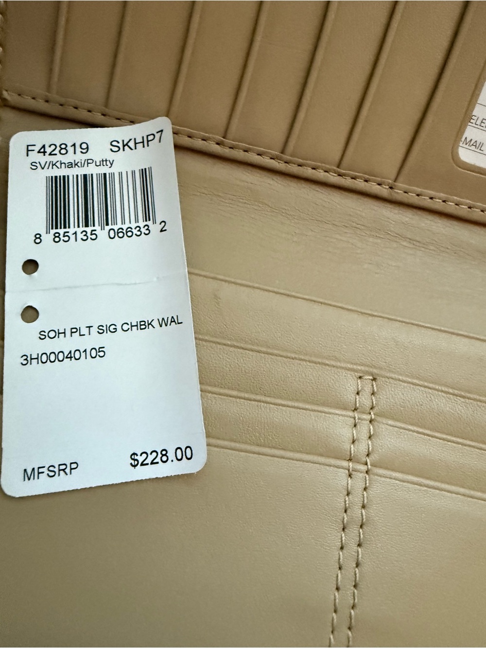 Coach Khaki & Tan Signature Canvas Continental Wallet/checkbook with duster-NWT - Picture 7 of 8